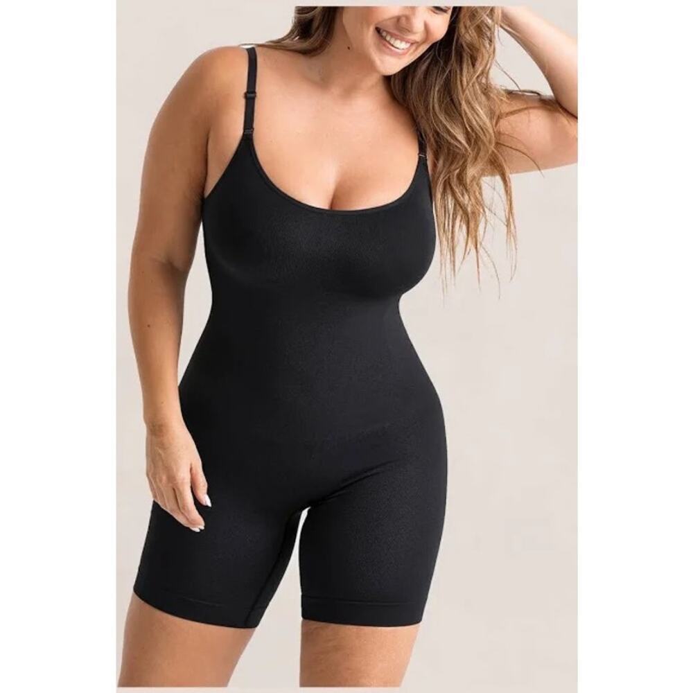 Shapermint Essentials All Day EveryDay Scoop Neck Mid-Thigh Bodysuit Size 2X-L
